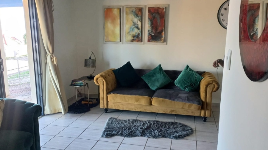2 Bedroom Property for Sale in Kidds Beach Eastern Cape